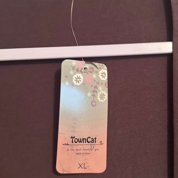 Towncat Brown Cardigan  Size XL - NWT with Pockets Closet Staple Basic Solid - Picture 2 of 9